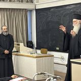 ΟΜΙΛΙΑ ΤΟΥ ΣΕΒΑΣΜΙΩΤΑΤΟΥ ΜΗΤΡΟΠΟΛΙΤΟΥ ΜΕΣΟΓΑΙΑΣ ΚΑΙ ΛΑΥΡΕΩΤΙΚΗΣ Κ. ΝΙΚΟΛΑΟΥ ΣΤΗ ΘΕΟΛΟΓΙΚΗ ΣΧΟΛΗ ΑΘΗΝΩΝ ( Δελτίο Τύπου και Πολυμέσα)